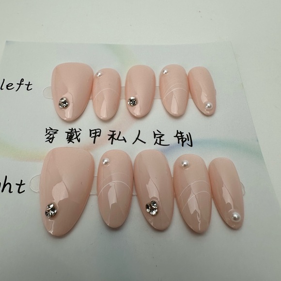 Handmade press on nails bundle of four sets size medium - Picture 5 of 13